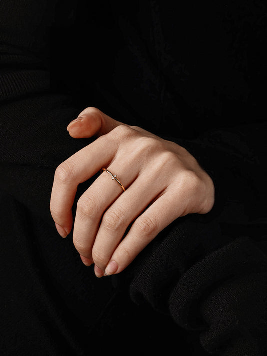 Tiny Toi et Moi Ring