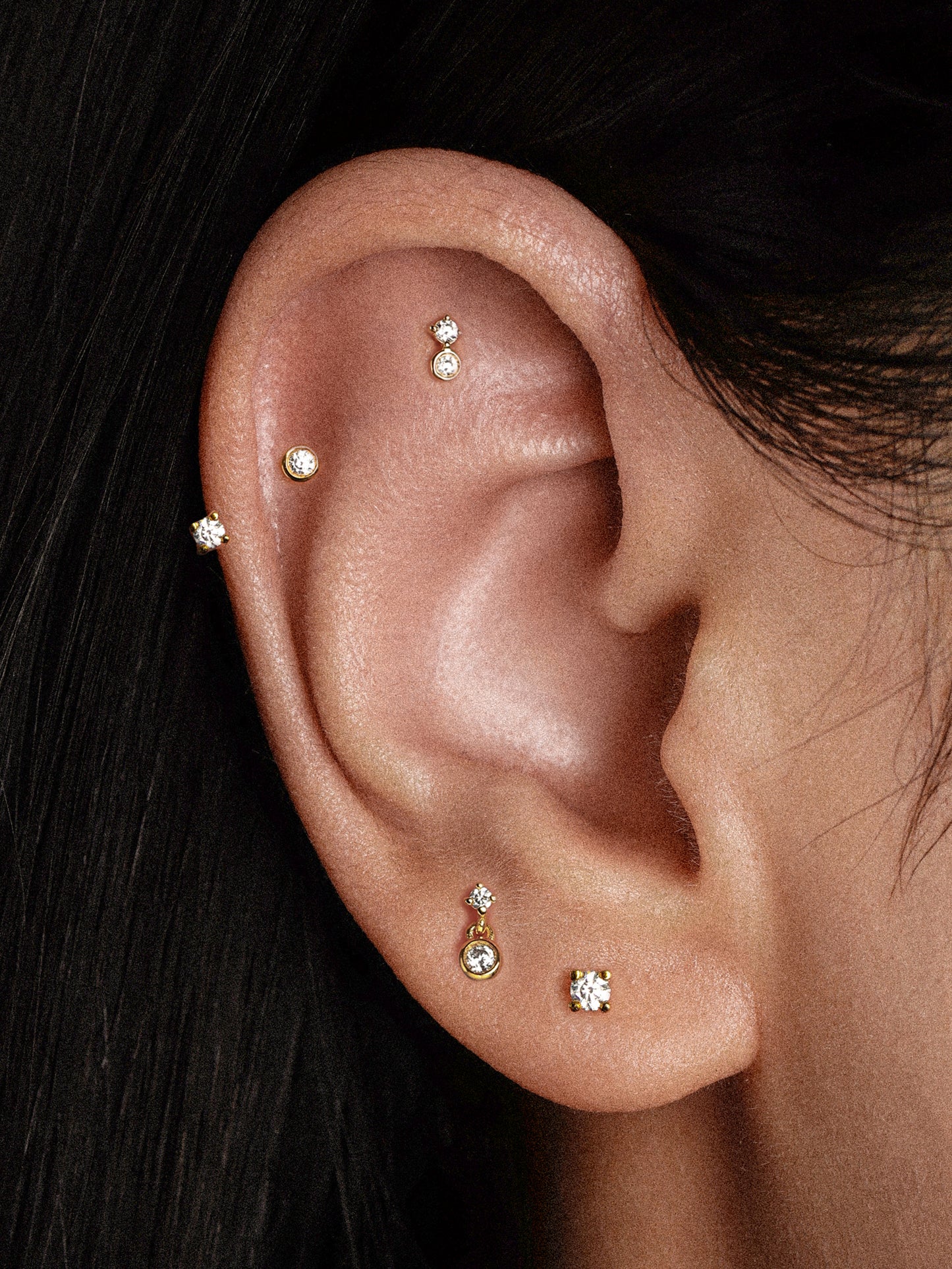 Duo Swing Single Earring with Diamonds