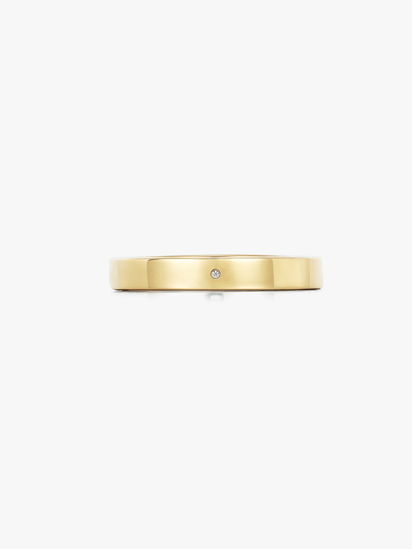 Interlock Wide Ring with Pavé Diamonds