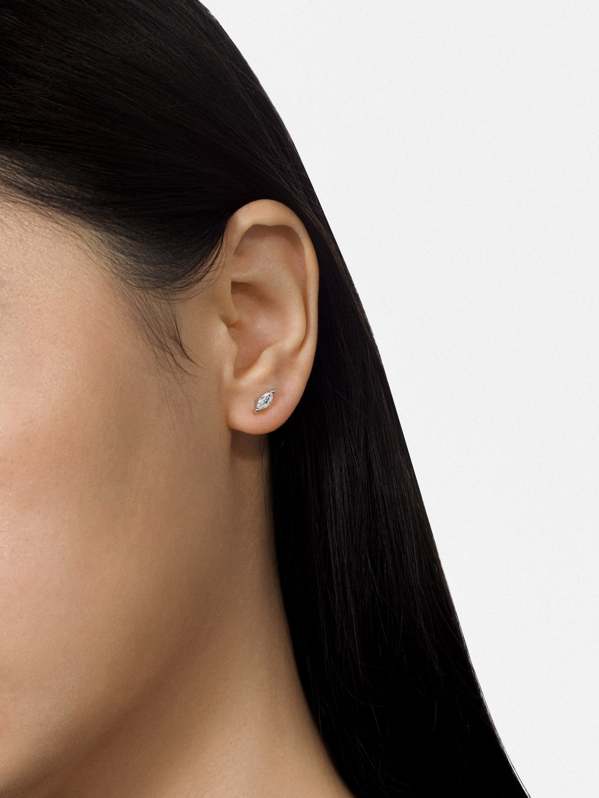 LEPOON Marquise Diamond Solitaire Studs｜0.25 ct