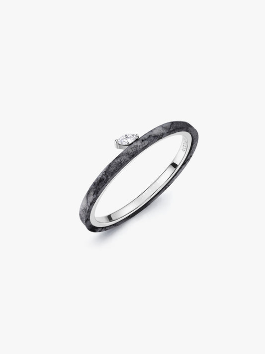 Axis Leaf Ring with Diamond