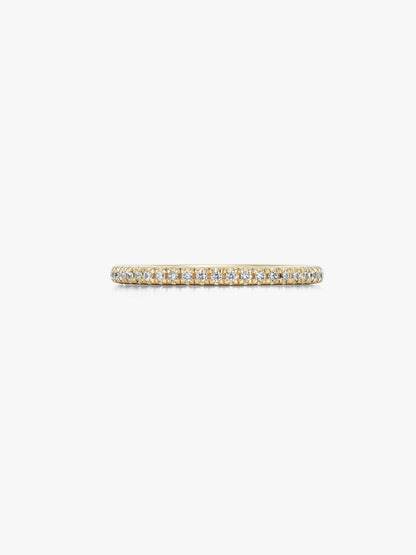 Interlock Slim Ring with Pavé Diamonds