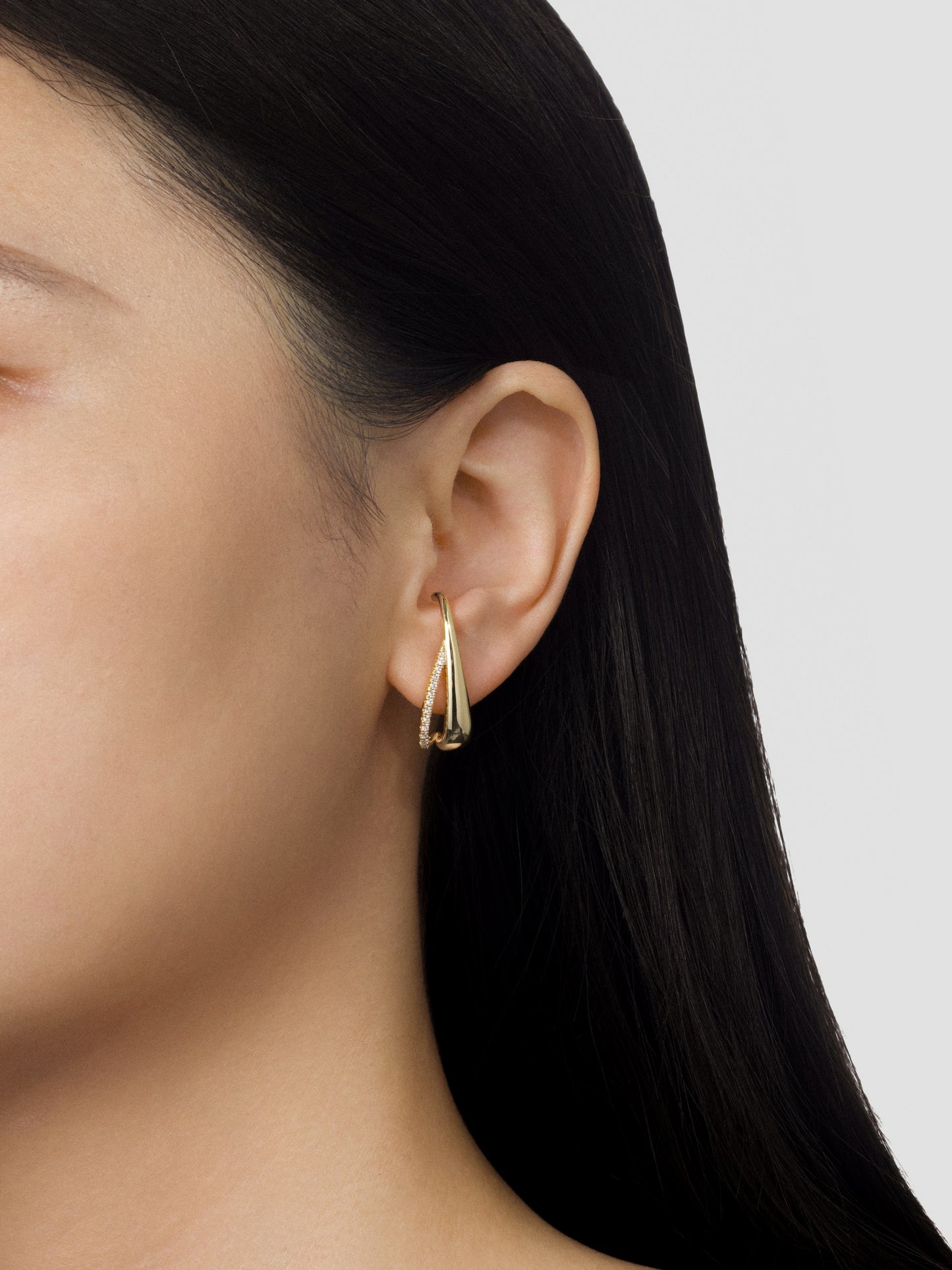 Linea Earring