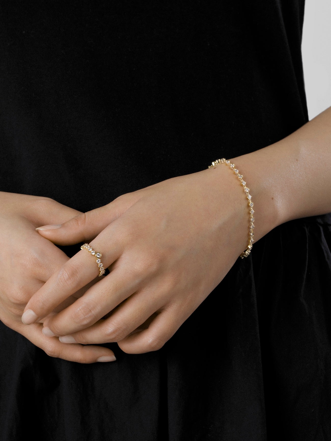 LEPOON Tier Bracelet with Diamonds